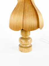 Afbeelding in Gallery-weergave laden, Houten Lamp
