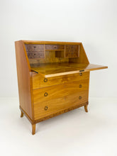 Load image into Gallery viewer, Birch Wood Desk
