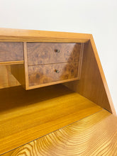 Load image into Gallery viewer, Birch Wood Desk
