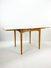 Afbeelding in Gallery-weergave laden, Edsbyverken Eettafel

