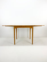 Afbeelding in Gallery-weergave laden, Edsbyverken Eettafel
