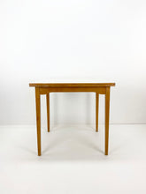 Afbeelding in Gallery-weergave laden, Edsbyverken Eettafel
