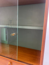 Afbeelding in Gallery-weergave laden, Wandkast, Bertil Fridhagen voor Bodafors
