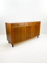 Afbeelding in Gallery-weergave laden, Zweedse Teak Vintage Dressoir, Bertil Fridhagen voor Bodafors
