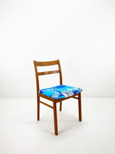 Load image into Gallery viewer, &lt;transcy&gt;Swedish Teak Chair&lt;/transcy&gt;
