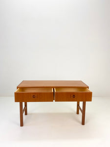 Teak Bijzettafel / Bijzetkastje