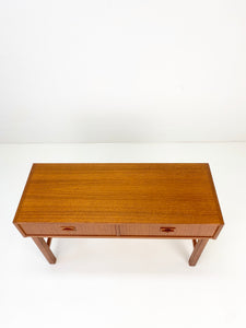 Teak Bijzettafel / Bijzetkastje