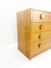Load image into Gallery viewer, &lt;transcy&gt;Pine Chest of Drawers&lt;/transcy&gt;
