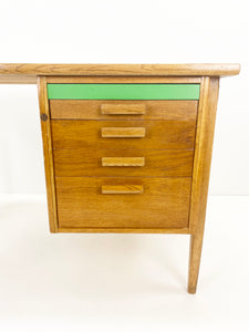 Bureau Met Groen Blad