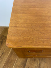 Load image into Gallery viewer, Chest of Drawers
