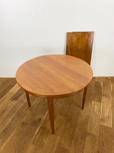 Round Table