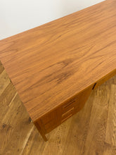 Afbeelding in Gallery-weergave laden, Bureau
