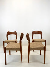 Afbeelding in Gallery-weergave laden, Arne Hovmand-Olsen, Mogens Kold - Eetkamer stoelen (set van 4)
