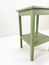 Load image into Gallery viewer, &lt;transcy&gt;Green Vintage Sidetable&lt;/transcy&gt;
