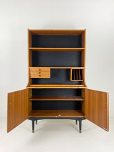 Load image into Gallery viewer, Hugo Troeds Wall unit
