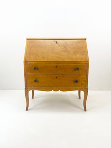 Berken Secretaire