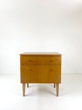 Load image into Gallery viewer, Chest of Drawers
