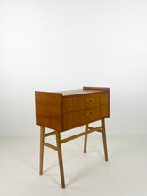 Afbeelding in Gallery-weergave laden, Klein Kastje
