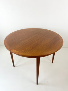 Eetkamertafel