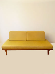 <tc>Daybed</tc>